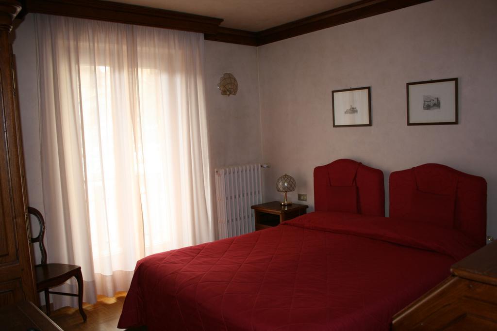Hotel Panoramique Torgnon Habitación foto